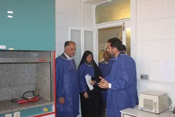 بازدید استاندار از اداره کل دامپزشکی استان