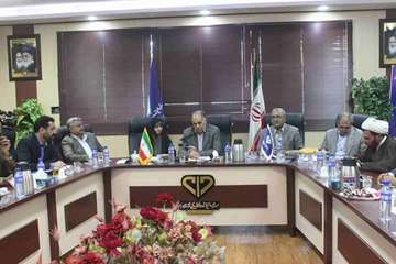 بازدید استاندار از اداره کل دامپزشکی استان